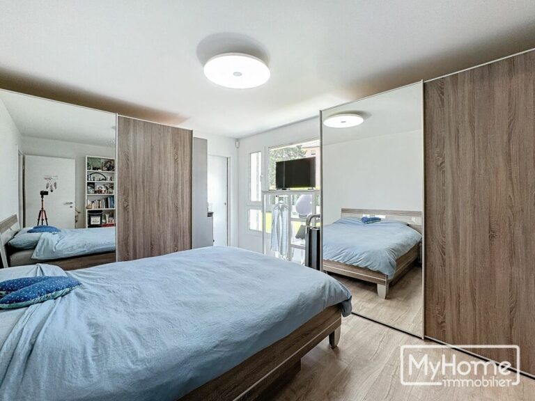 Très bel appartement de 4,5 pièces possédant un spacieux jardin