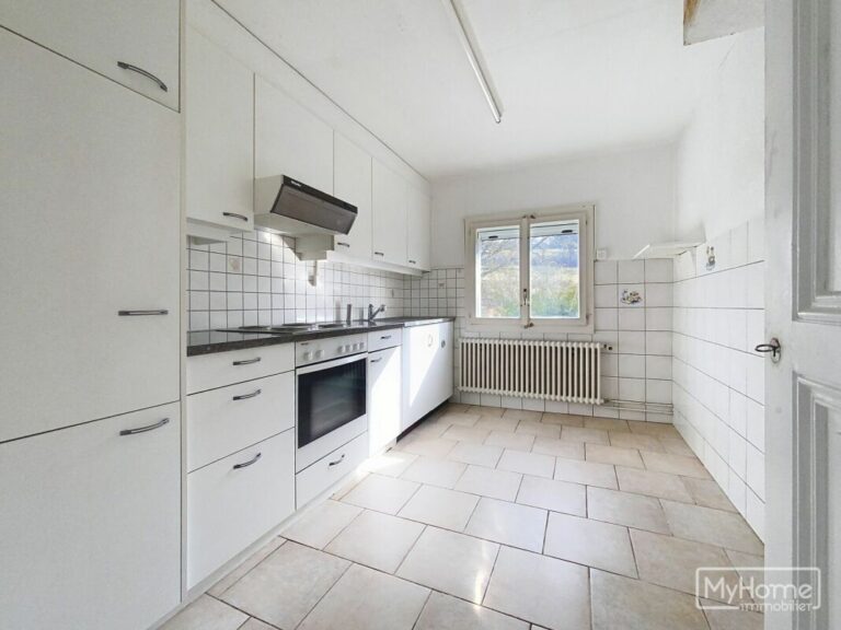 Belle maison villageoise avec appartement séparé et jardin/garage