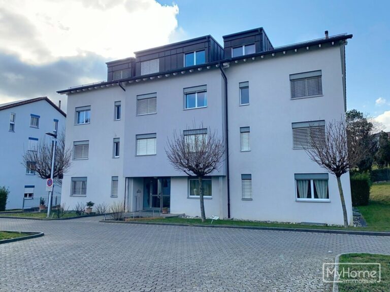 3 beaux appartements bien entretenus de 3,5 pièces en PPE