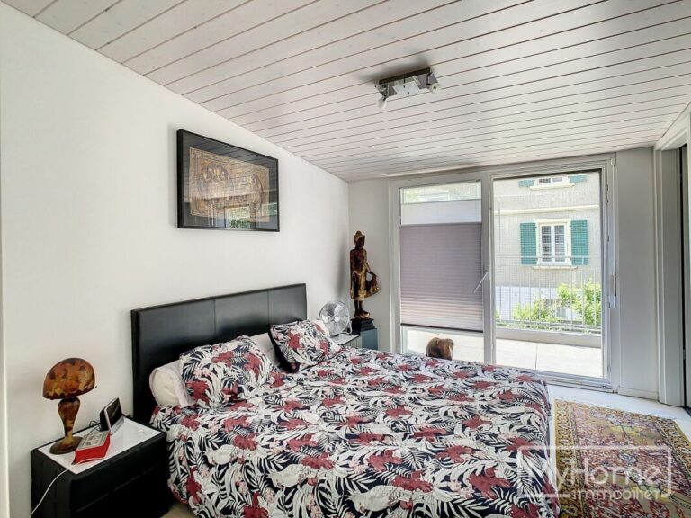 Magnifique appartement en attique idéalement situé avec grande terrasse