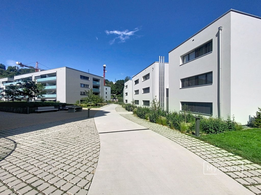 Bel appartement de 4.5 pièces avec vue dégagée