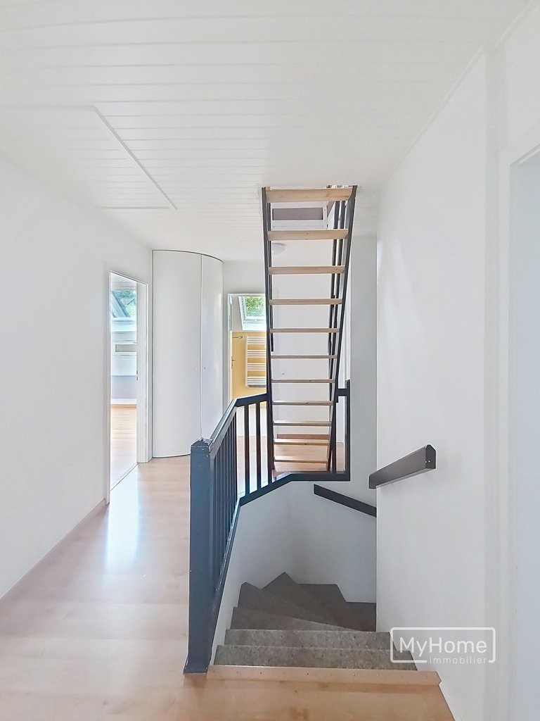 Spacieuse villa de 6.5 pièces avec un grand jardin privatif