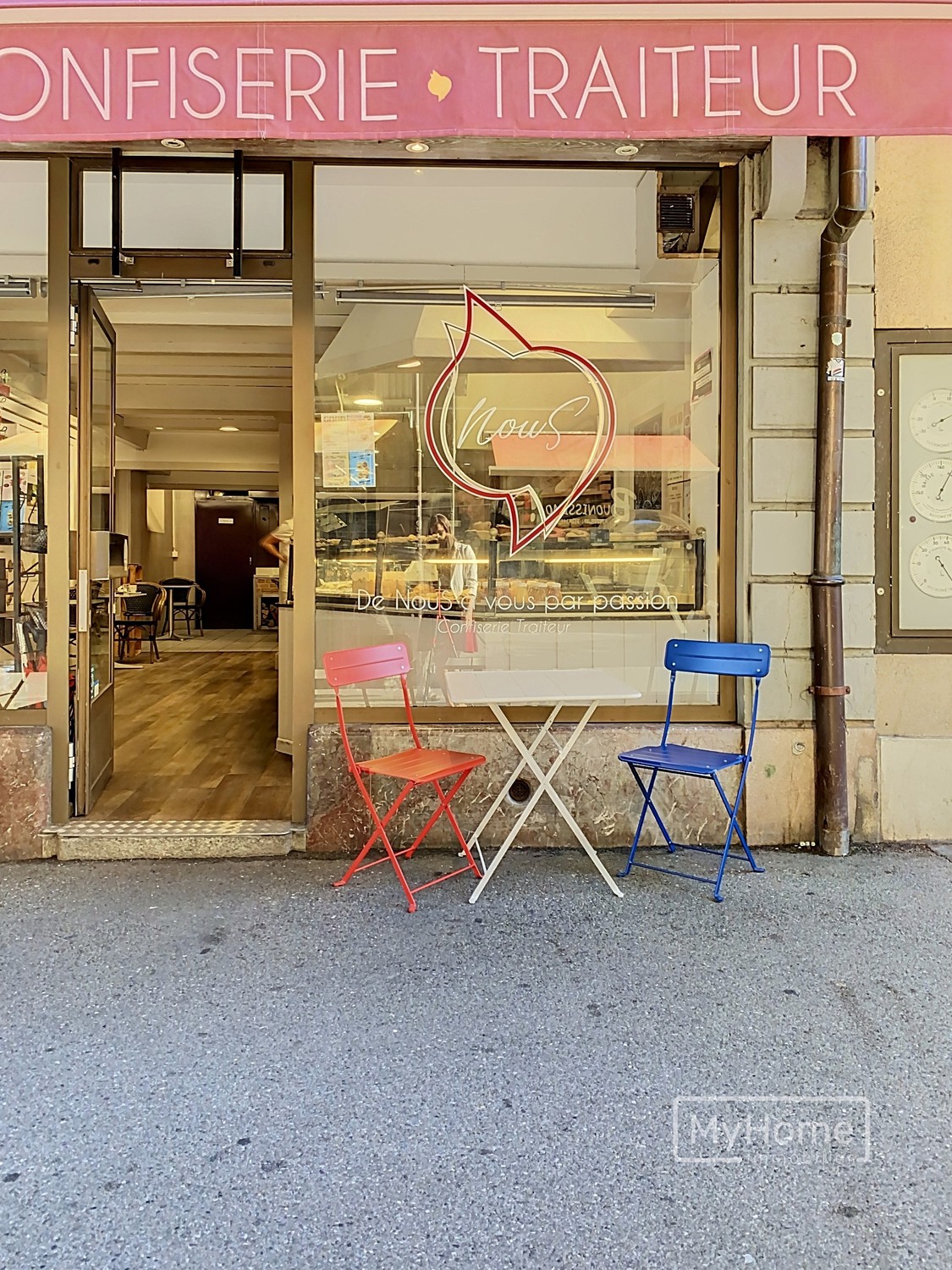 Local commercial avec laboratoire