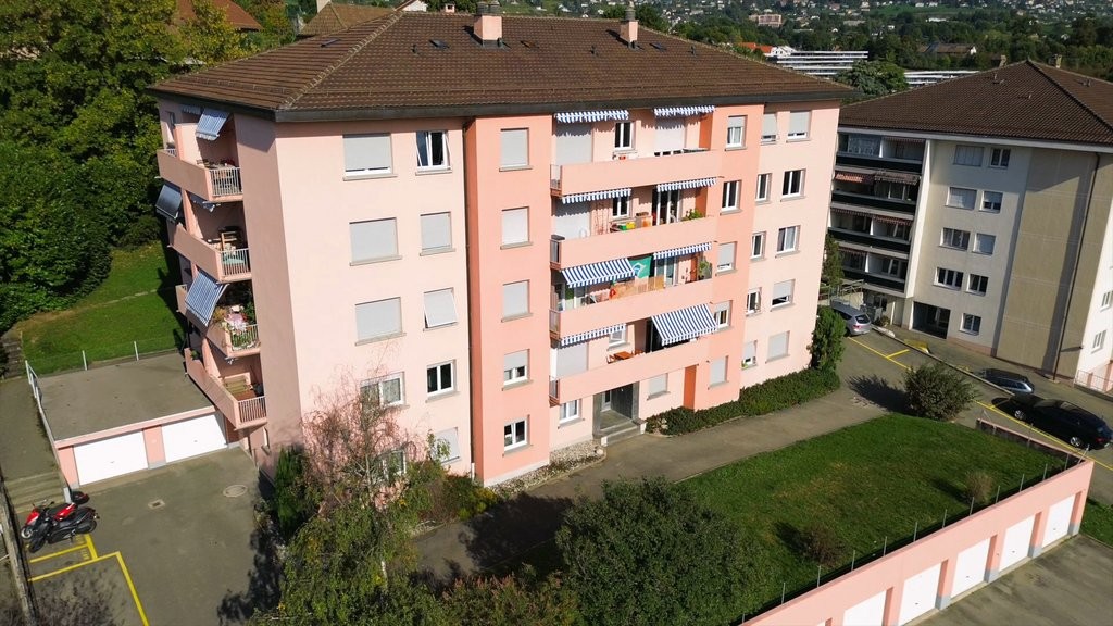 Appartement 3 pièces en rénovation au 4ème étage