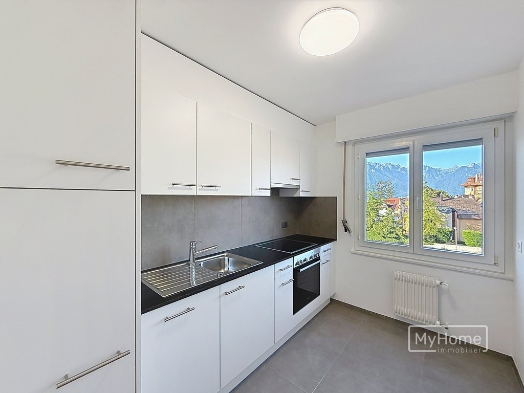 Appartement 3 pièces entièrement rénové au 2ème étage !
